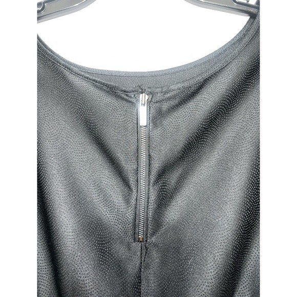 APT 9 Womens Size 1X Dressy Black Tie Short Sleeve Scoop Neck Blouse Lightweight - Picture 3 of 8